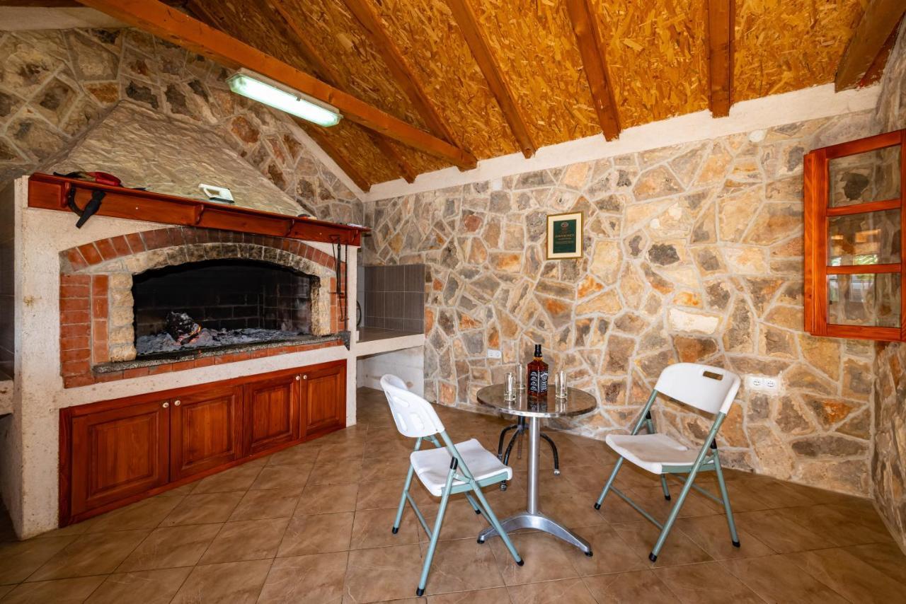 Villa Tome Donje Rastane Экстерьер фото